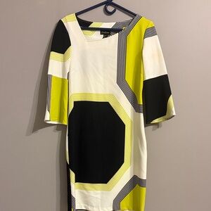 Funky Cartise Shift Dress. Black/White/Neon Green Geometric Print. Size 4.